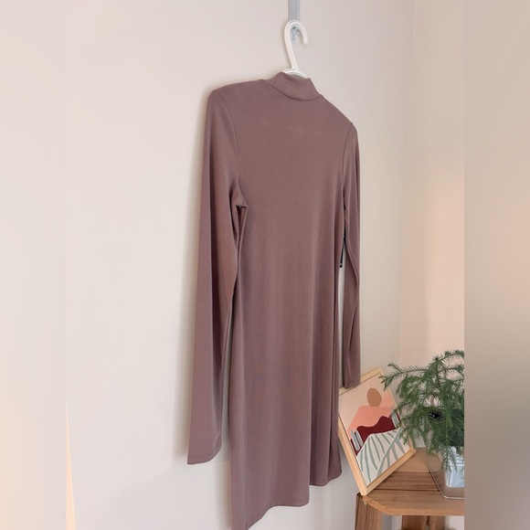 BRAND NWT ~ aritzia wilfred free boer dress ~ size small - Picture 5 of 5